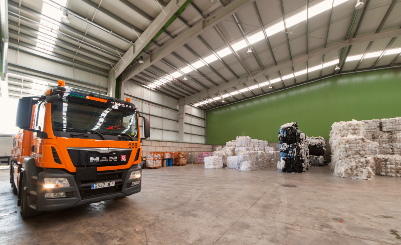 TMA Gestión integral de residuos Residuos en la empresa Economía Circular Sostenibilidad empresarial Gestión sostenible de residuos Comprehensive Waste Management Waste in the Company Circular Economy Corporate Sustainability Sustainable Waste Management Gestió integral de residus Residus a l'empresa Economia Circular Sostenibilitat empresarial Gestió sostenible de residus