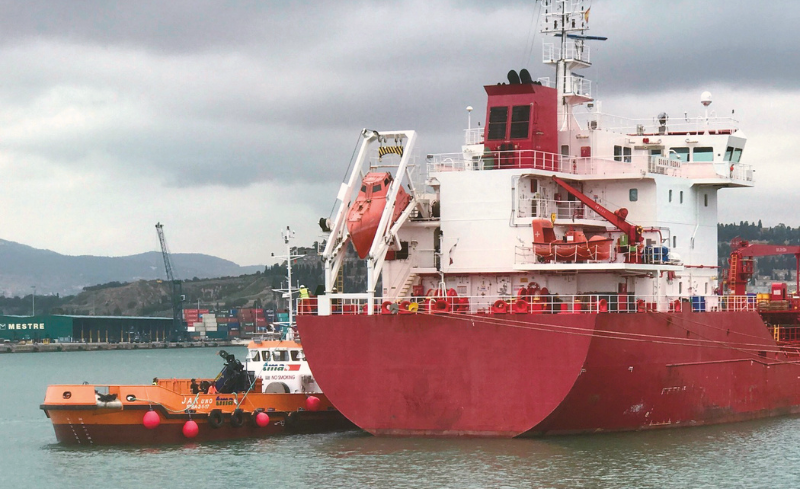 Transporte especializado para residuos portuarios